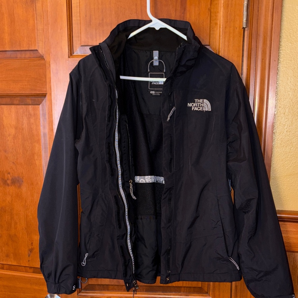 The North Face Black Jacket -Women’s Medium - Picture 3 of 9